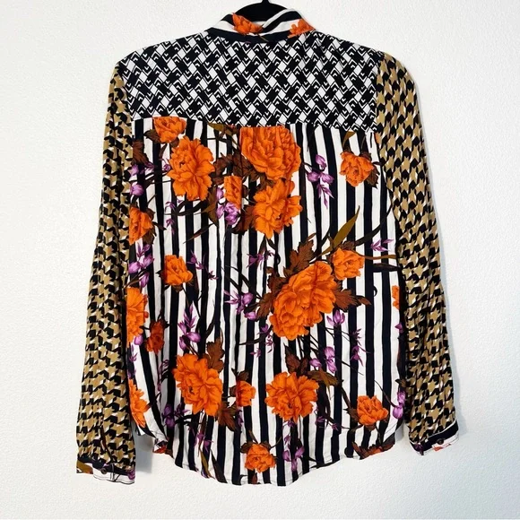 Anthropologie Maeve La Paz Contrast Button-Down Shirt Size Medium Long Sleeve - Picture 5 of 9